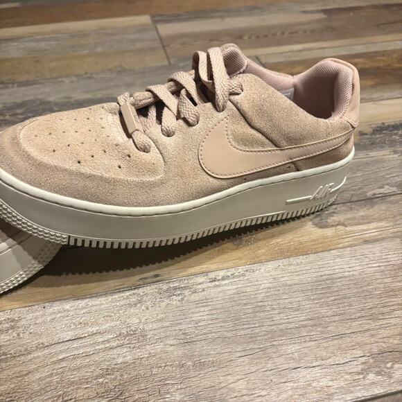 Nike air force 1s womens | Vintage Shoes | Sporty | y2k - Picture 4 of 8